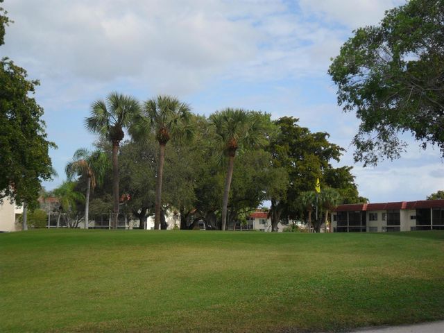 681 S Hollybrook Drive 105, Pembroke Pines, FL 33025