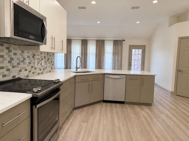809 Big Bend Drive, Allen, TX 75002