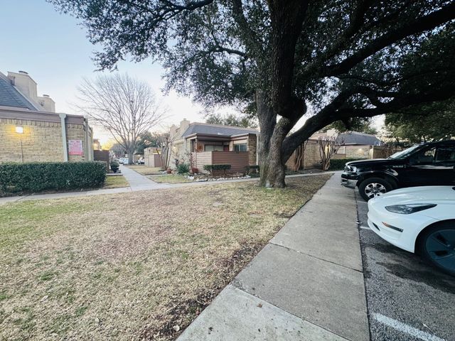 3045 Park Lane 1016, Dallas, TX 75220