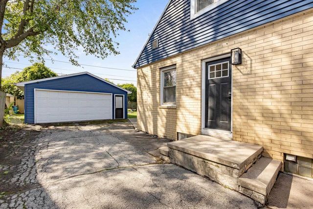 1028 MAYER STREET, Menasha, WI 54952