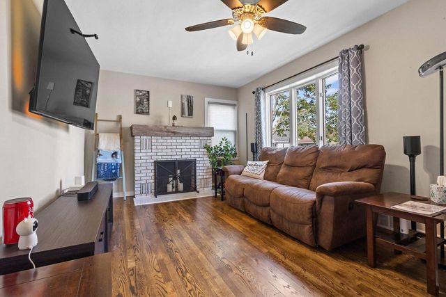 1028 MAYER STREET, Menasha, WI 54952