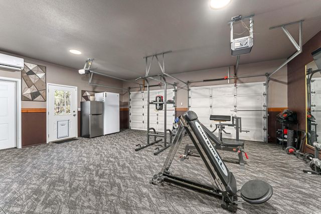 313 Eagle Ridge Drive, Grants Pass, OR 97526