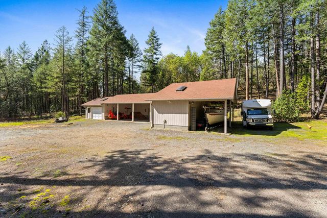 313 Eagle Ridge Drive, Grants Pass, OR 97526