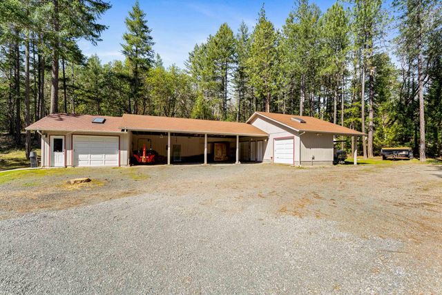 313 Eagle Ridge Drive, Grants Pass, OR 97526
