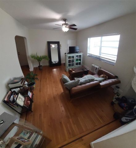 1559 Meridian Avenue 207, Miami Beach, FL 33139