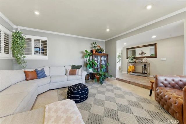 1931 Eloise Way, Upland, CA 91784