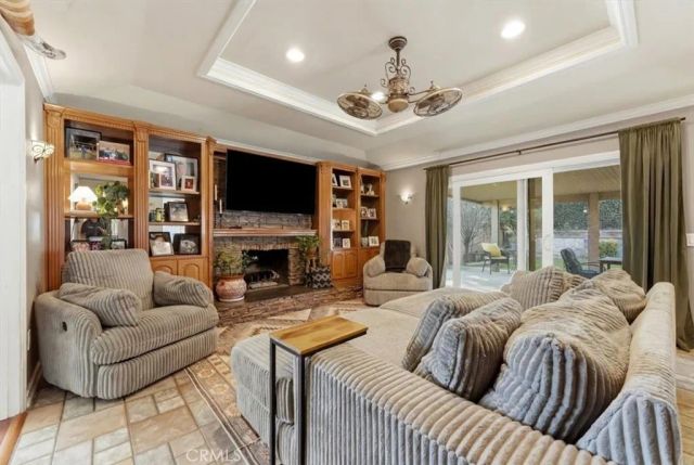 1931 Eloise Way, Upland, CA 91784