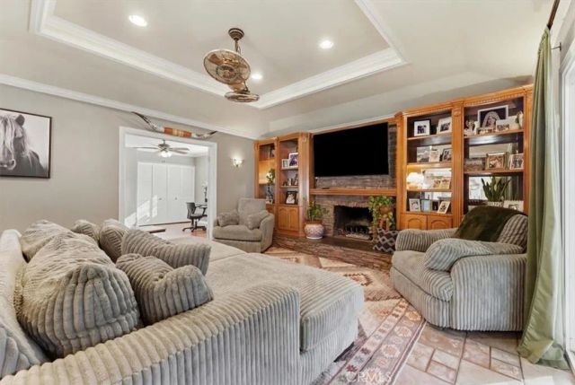 1931 Eloise Way, Upland, CA 91784