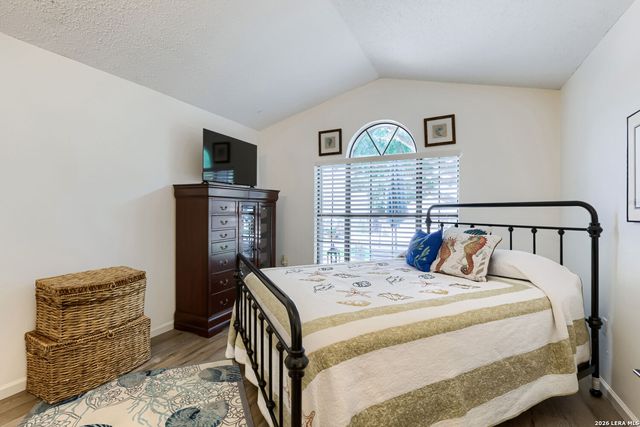 3808 OVERLOOK DR, Schertz, TX 78108