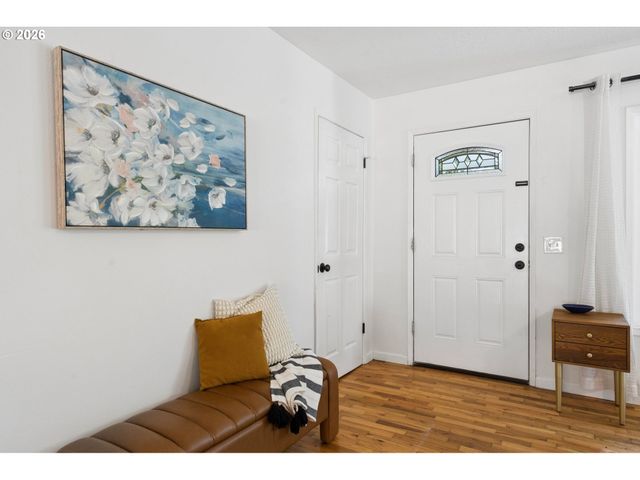 11945 Sw 95TH Ave, Portland, OR 97223