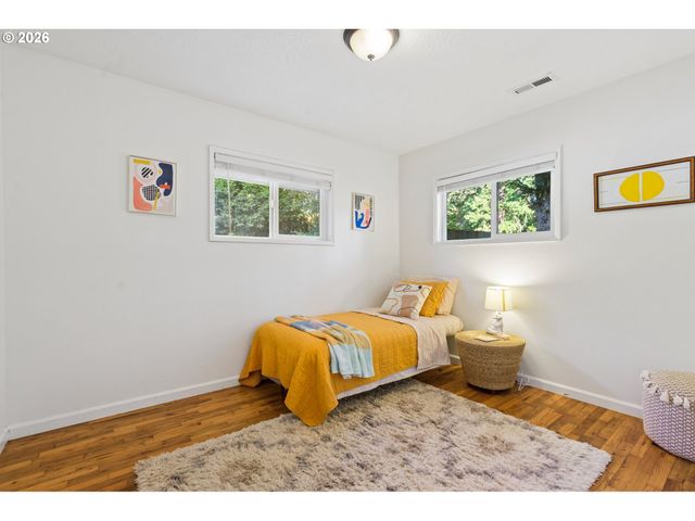 11945 Sw 95TH Ave, Portland, OR 97223