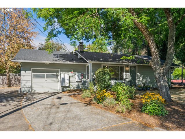 11945 Sw 95TH Ave, Portland, OR 97223