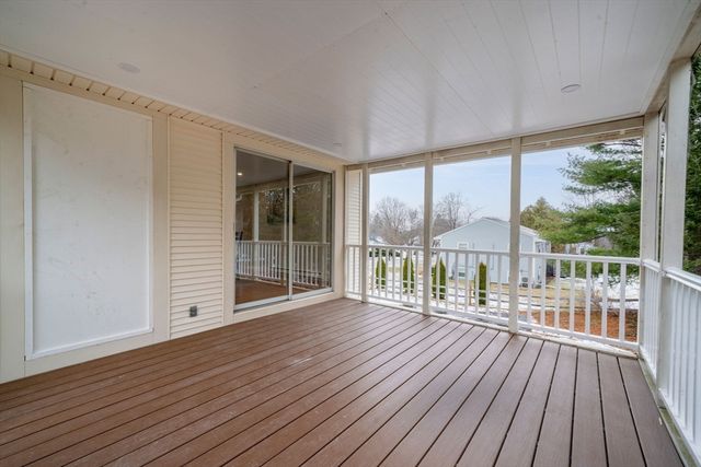 16 Ward Lane, Westborough, MA 01581