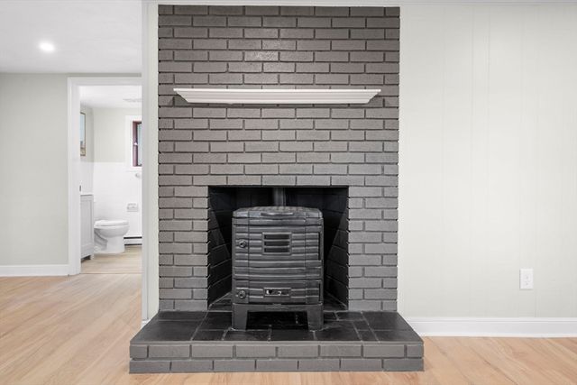 16 Ward Lane, Westborough, MA 01581