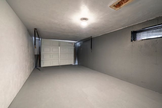 16 Ward Lane, Westborough, MA 01581