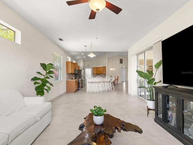 8135 INDIGO RIDGE TERRACE, Bradenton, FL 34201