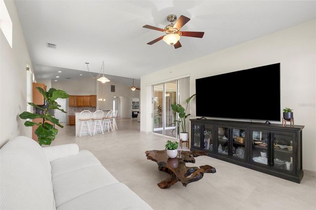 8135 INDIGO RIDGE TERRACE, Bradenton, FL 34201
