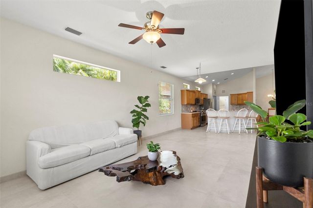 8135 INDIGO RIDGE TERRACE, Bradenton, FL 34201