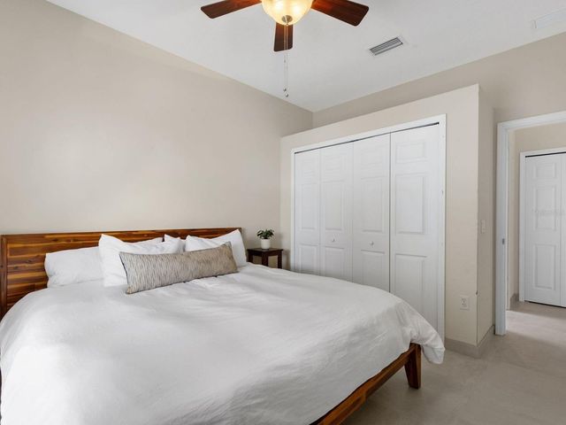 8135 INDIGO RIDGE TERRACE, Bradenton, FL 34201