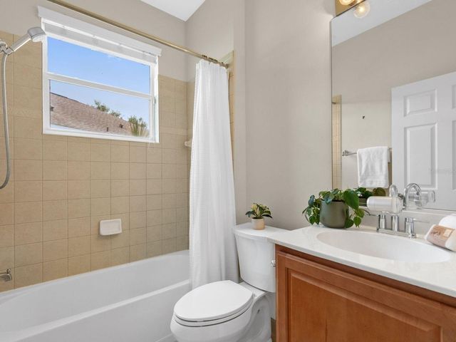 8135 INDIGO RIDGE TERRACE, Bradenton, FL 34201