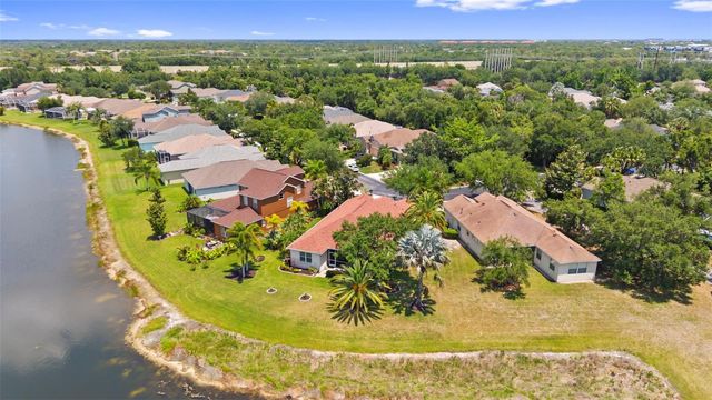 8135 INDIGO RIDGE TERRACE, Bradenton, FL 34201