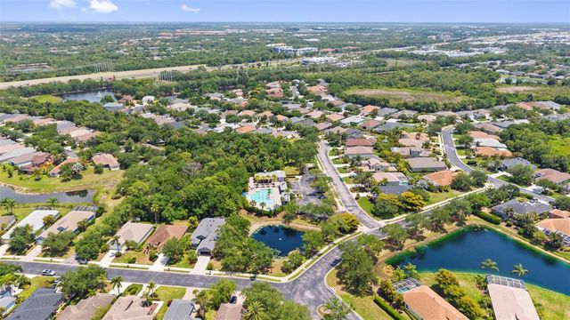 8135 INDIGO RIDGE TERRACE, Bradenton, FL 34201