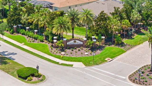 8135 INDIGO RIDGE TERRACE, Bradenton, FL 34201