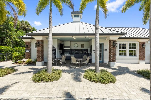 8135 INDIGO RIDGE TERRACE, Bradenton, FL 34201