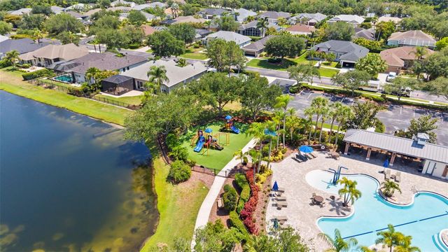 8135 INDIGO RIDGE TERRACE, Bradenton, FL 34201