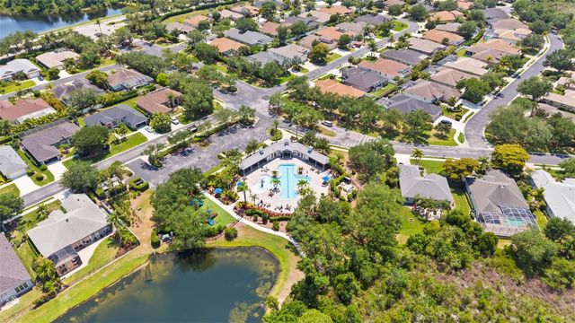 8135 INDIGO RIDGE TERRACE, Bradenton, FL 34201