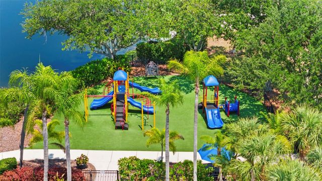 8135 INDIGO RIDGE TERRACE, Bradenton, FL 34201