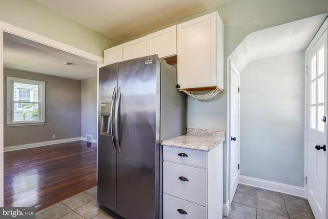 909 BEECHWOOD DR, Hagerstown, MD 21742