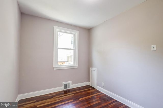 909 BEECHWOOD DR, Hagerstown, MD 21742
