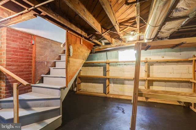 909 BEECHWOOD DR, Hagerstown, MD 21742