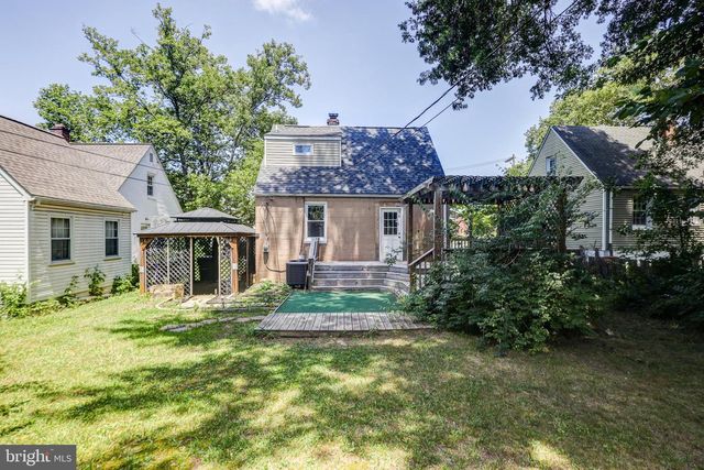909 BEECHWOOD DR, Hagerstown, MD 21742