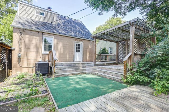 909 BEECHWOOD DR, Hagerstown, MD 21742
