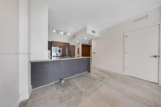 1080 Brickell Avenue 1803, Miami, FL 33131
