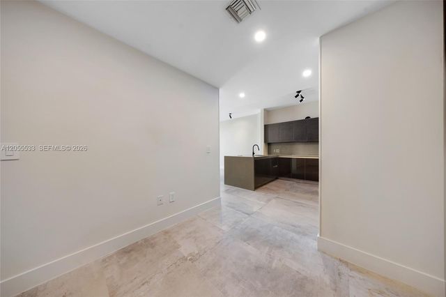 1080 Brickell Avenue 1803, Miami, FL 33131