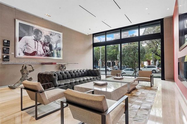 1080 Brickell Avenue 1803, Miami, FL 33131