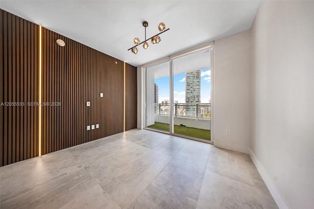 1080 Brickell Avenue 1803, Miami, FL 33131