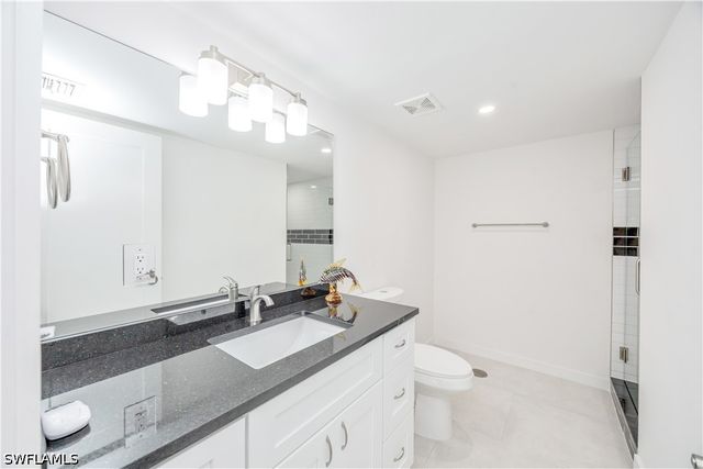 4180 Crayton RD E4, Naples, FL 34103