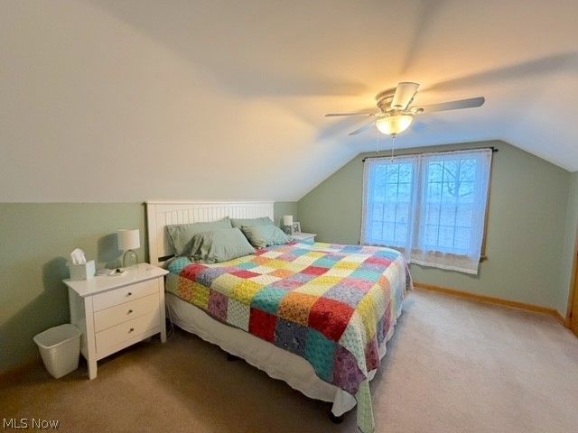 913 Oak Street NW, New Philadelphia, OH 44663