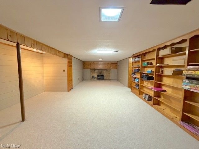 913 Oak Street NW, New Philadelphia, OH 44663