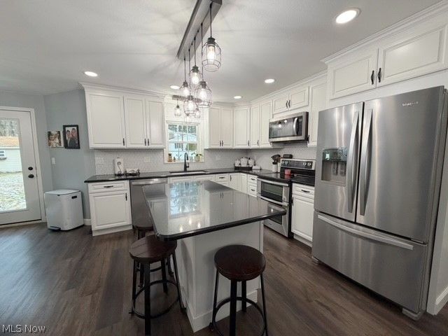 913 Oak Street NW, New Philadelphia, OH 44663