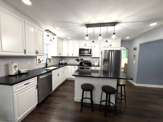 913 Oak Street NW, New Philadelphia, OH 44663