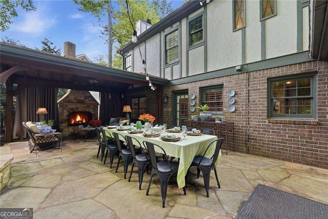 806 Marbrook Drive, Lawrenceville, GA 30044