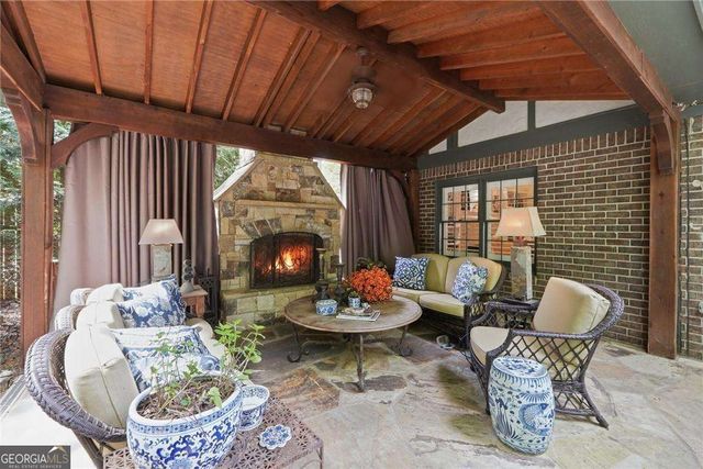 806 Marbrook Drive, Lawrenceville, GA 30044