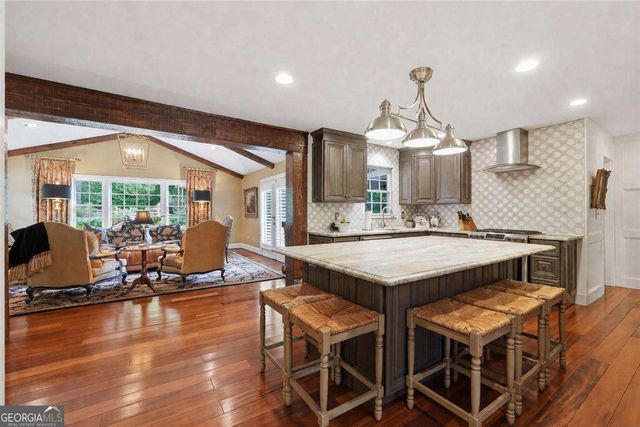 806 Marbrook Drive, Lawrenceville, GA 30044