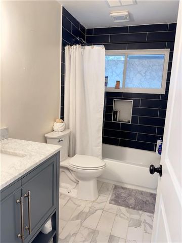 2484 Ortega Way, Atlanta, GA 30341