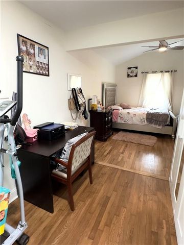 2484 Ortega Way, Atlanta, GA 30341